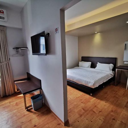 D'Green Hotel Kuching Dış mekan fotoğraf